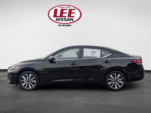 New 2025 Nissan Sentra SV w/ SV Premium Package FWD image 6
