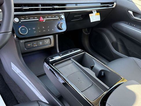 New 2025 Hyundai Tucson SEL image 23