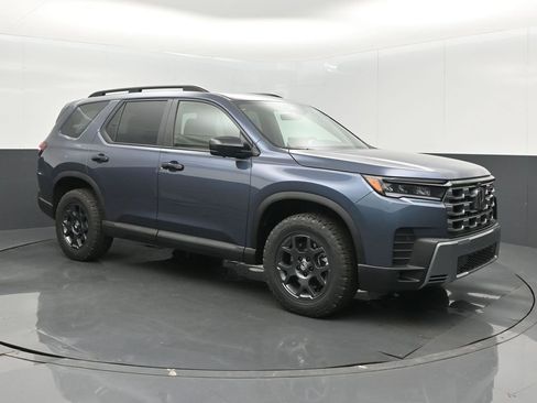 New 2026 Honda Pilot TrailSport image 28