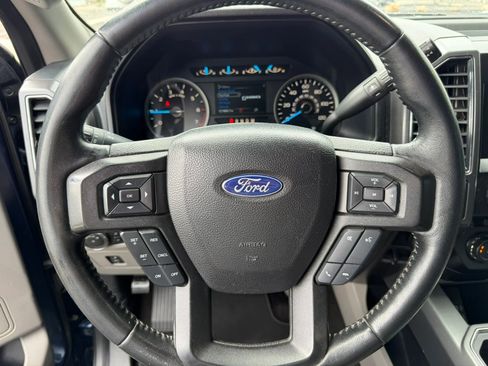 Used 2017 Ford F150 XLT w/ Equipment Group 302A Luxury AWD/4WD image 15