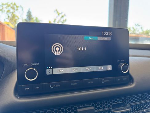 Used 2024 Honda HR-V Sport image 22