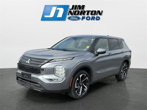 Used 2024 Mitsubishi Outlander SE image 7