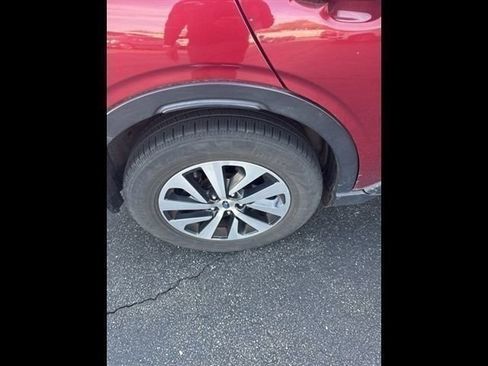 Used 2021 Subaru Outback Premium image 17