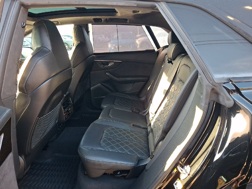 Certified 2023 Audi SQ8 Prestige AWD/4WD image 10