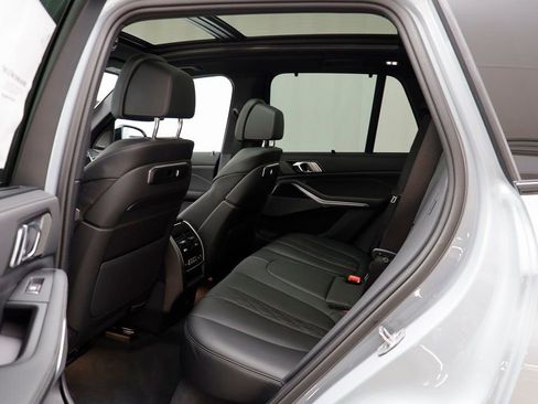 New 2026 BMW X5 xDrive40i w/ Executive Package image 14