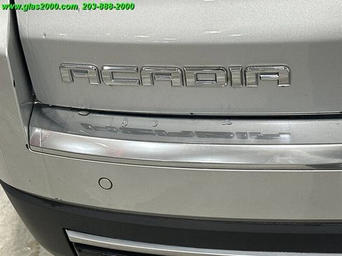 Used 2015 GMC Acadia SLE image 22