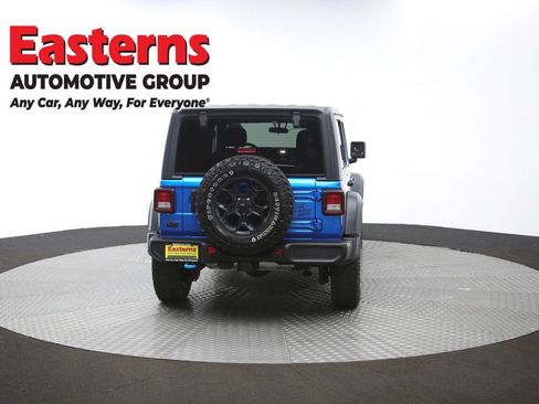 Used 2023 Jeep Wrangler Unlimited w/ Cold Weather Group image 40