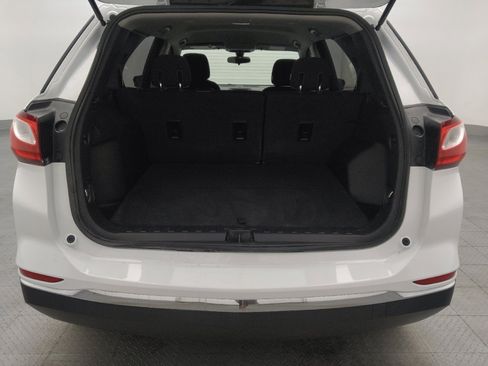 Used 2018 Chevrolet Equinox LS image 29