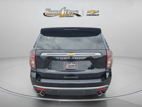 Used 2024 Chevrolet Suburban High Country RWD image 7
