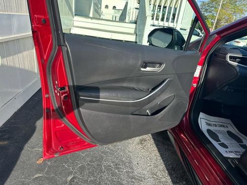 Used 2022 Toyota Corolla SE FWD image 16
