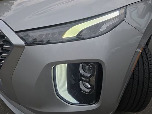 Used 2022 Hyundai Palisade Limited w/ Cargo Package image 48