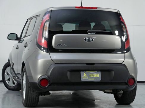 Used 2016 Kia Soul image 5