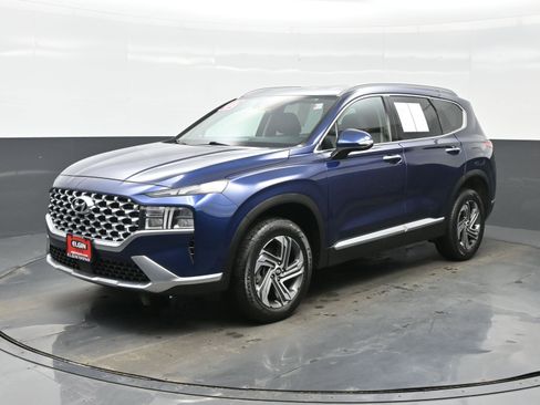 Used 2022 Hyundai Santa Fe SEL w/ Convenience Package image 2