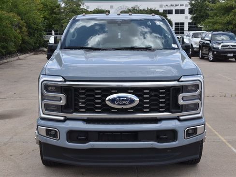 Used 2026 Ford F350 Platinum w/ Platinum Plus Package AWD/4WD image 3
