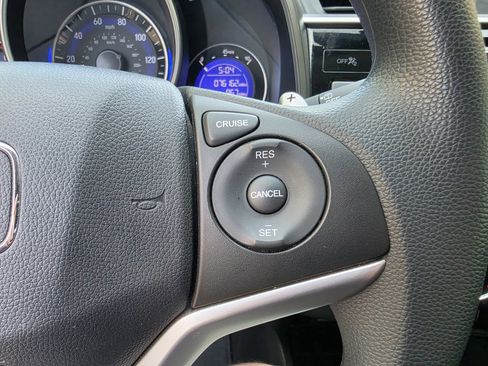 Used 2016 Honda Fit EX image 40