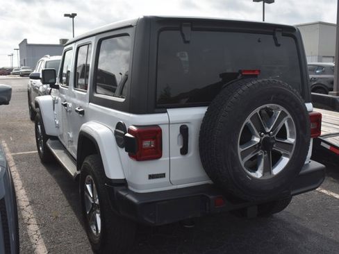 Used 2021 Jeep Wrangler Unlimited Sahara w/ Safety Group AWD/4WD image 5