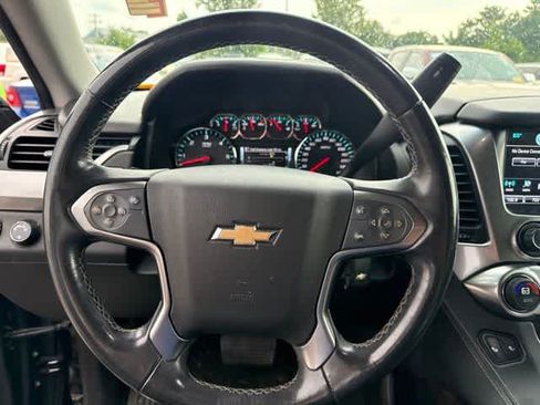 Used 2016 Chevrolet Suburban LT AWD/4WD image 15