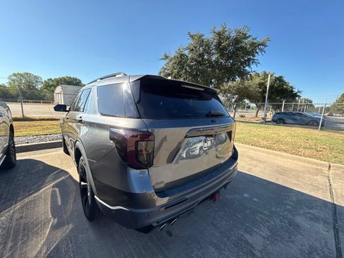 Used 2020 Ford Explorer ST w/ ST Street Pack AWD/4WD image 10