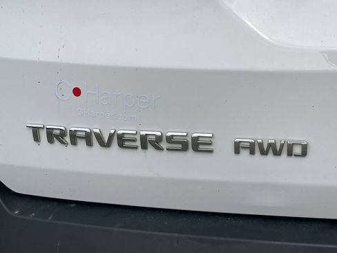Used 2021 Chevrolet Traverse LT AWD/4WD image 18