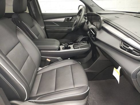 New 2026 Buick Enclave Preferred FWD image 7