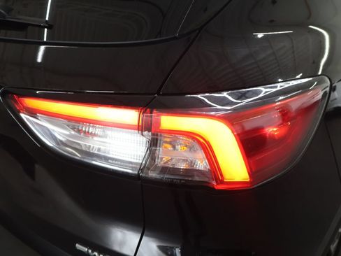 Used 2022 Ford Escape SEL AWD/4WD image 30