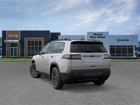 New 2026 Jeep Cherokee Limited image 3