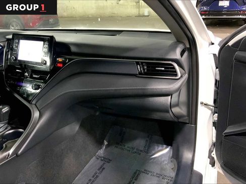 Certified 2024 Toyota Camry SE image 18