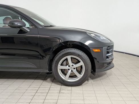 Certified 2019 Porsche Macan AWD/4WD image 11
