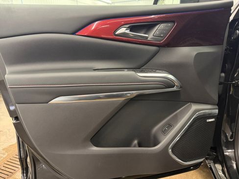 New 2026 Chevrolet Traverse RS w/ LPO, Floor Liner Package image 25