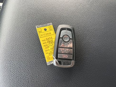 Used 2022 Ford F350 Lariat w/ Lariat Ultimate Package image 26