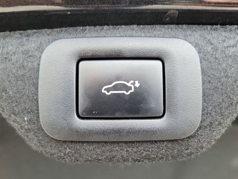 Used 2022 Lexus ES 350 w/ Premium Package FWD image 9