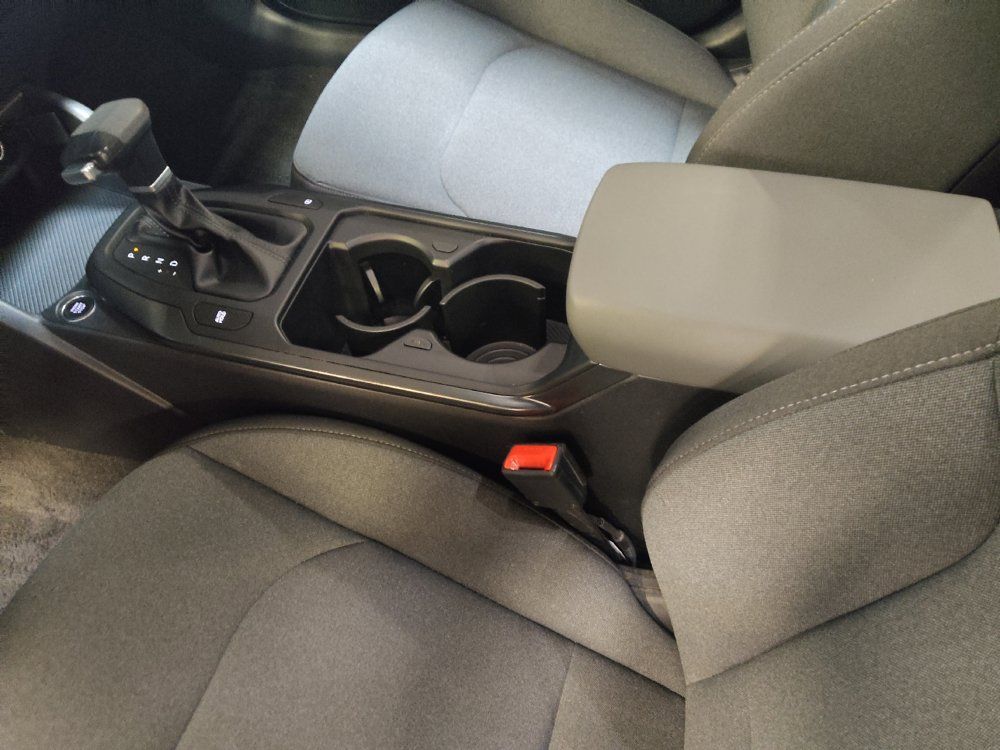 Used 2025 Kia K4 FWD image 26