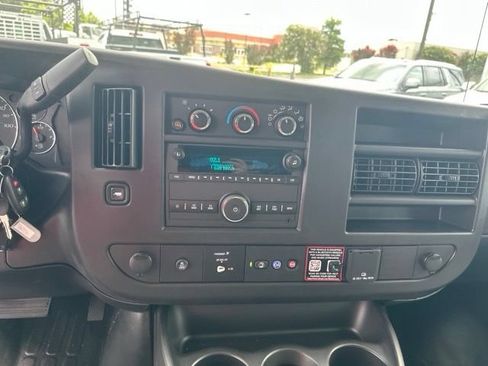 New 2026 Chevrolet Express 2500 w/ Communications Package RWD image 22