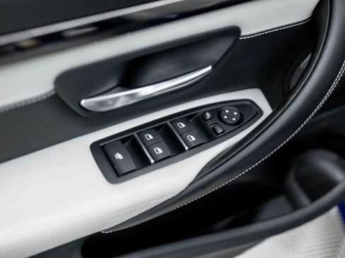 Used 2020 BMW M4 Convertible w/ Competition Package RWD image 43