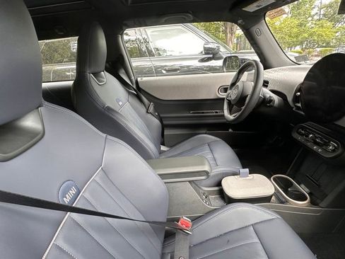 Used 2025 MINI Cooper S FWD image 5