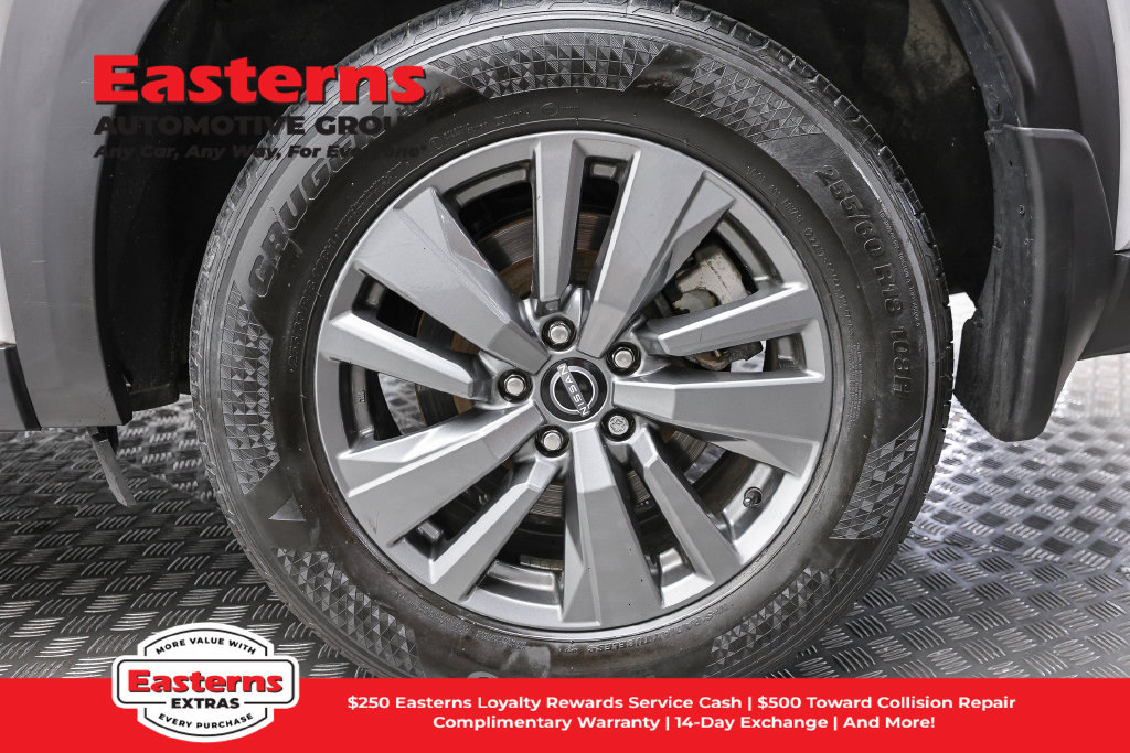 Used 2023 Nissan Pathfinder S AWD/4WD image 9