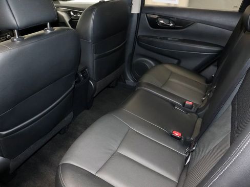 Certified 2017 Nissan Rogue SL w/ SL Premium Package AWD/4WD image 22