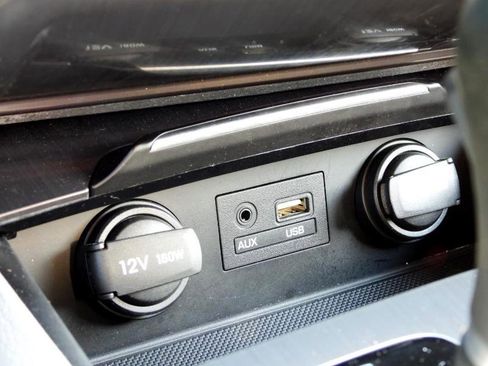 Used 2015 Hyundai Genesis 3.8 image 51