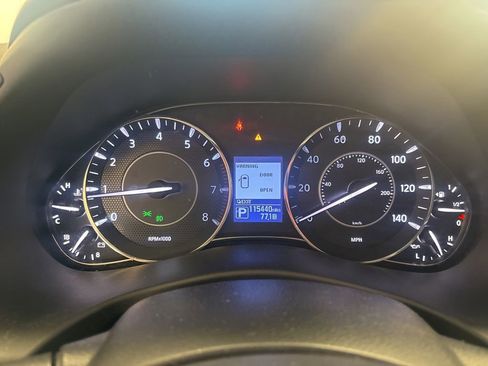 Used 2020 Nissan Armada SL w/ Premium Package AWD/4WD image 4