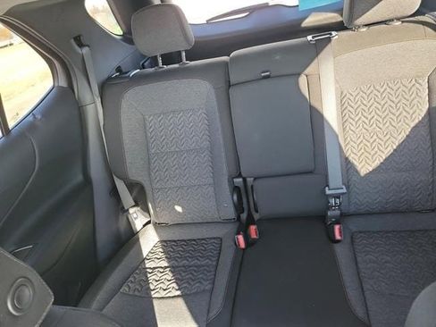 Used 2023 Chevrolet Equinox LT image 22