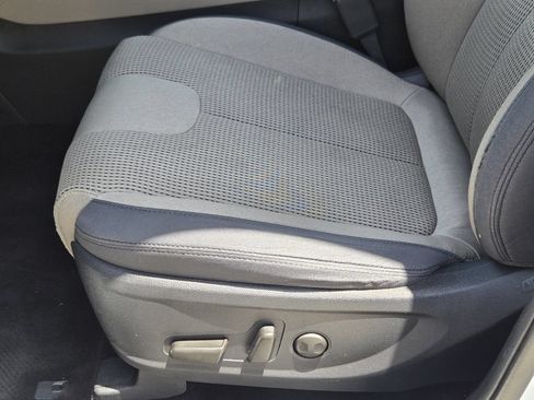 Used 2020 Hyundai Santa Fe SEL FWD image 26