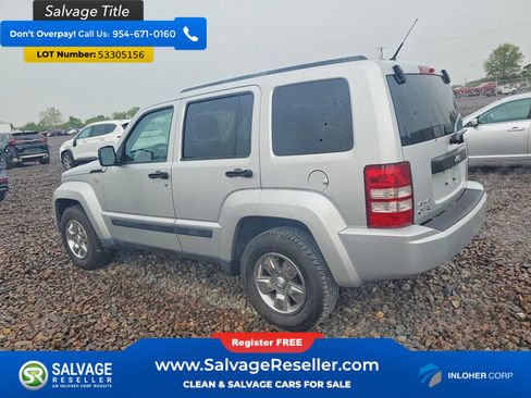 Used 2011 Jeep Liberty Sport AWD/4WD image 3