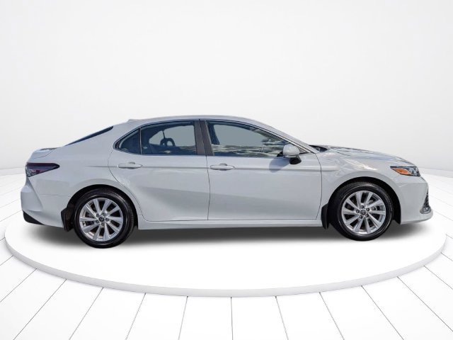 Used 2024 Toyota Camry LE w/ Convenience Package FWD image 2
