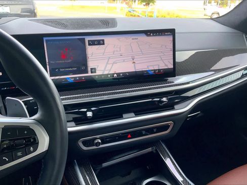 Certified 2024 BMW X7 M60i w/ Executive Package image 6