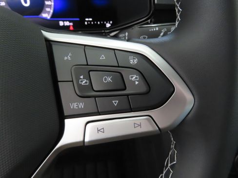 New 2025 Volkswagen Taos S image 15