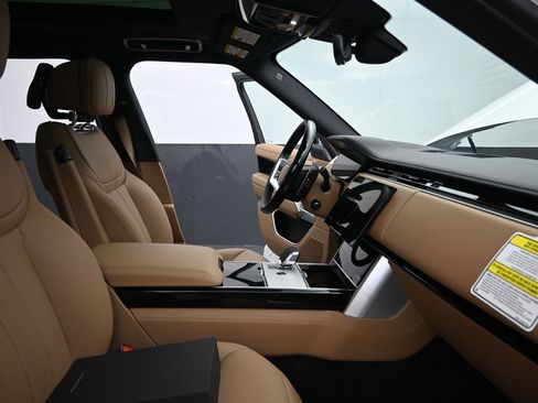 New 2026 Land Rover Range Rover SE AWD/4WD image 11