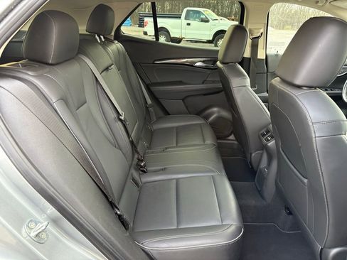 Used 2023 Buick Envision Essence FWD image 13