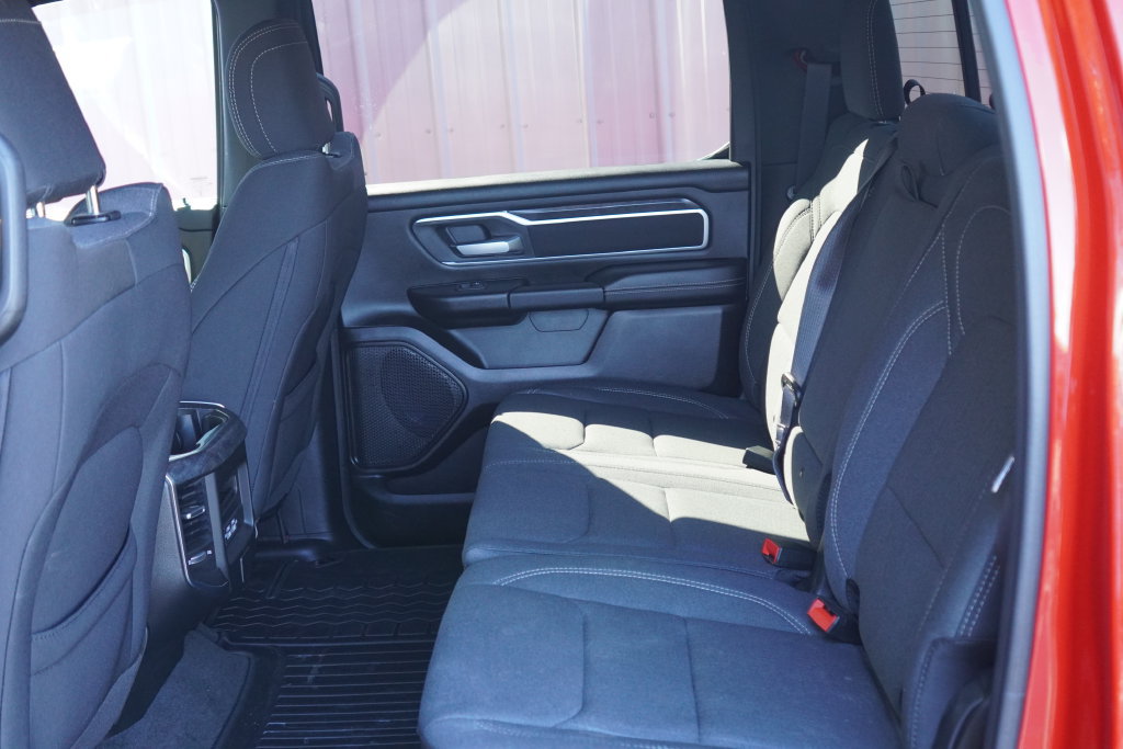 Used 2024 RAM 1500 Big Horn AWD/4WD image 30