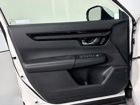 Used 2026 Honda CR-V EX-L image 17