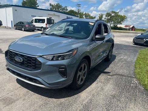 Used 2023 Ford Escape ST-Line AWD/4WD image 1